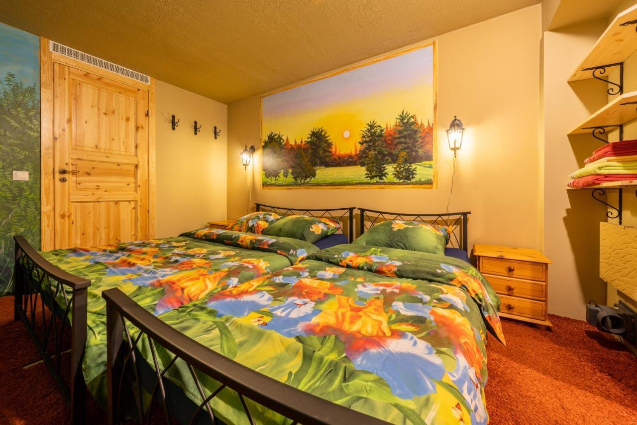 City Center Garden Camping Tallin Exterior foto