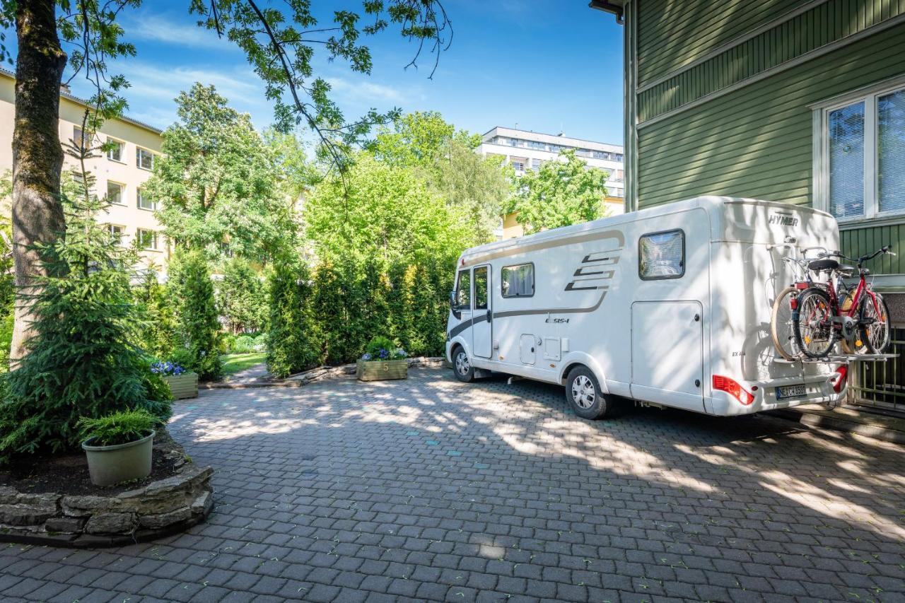 City Center Garden Camping Tallin Exterior foto